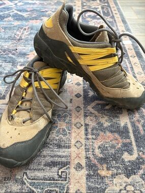 Teva Women's Tan, Gray and Yellow Athletic Trail Shoes - Excellent condition